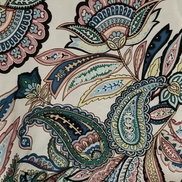 AB Studio flowy tank with built in cami - Picture 2 of 6